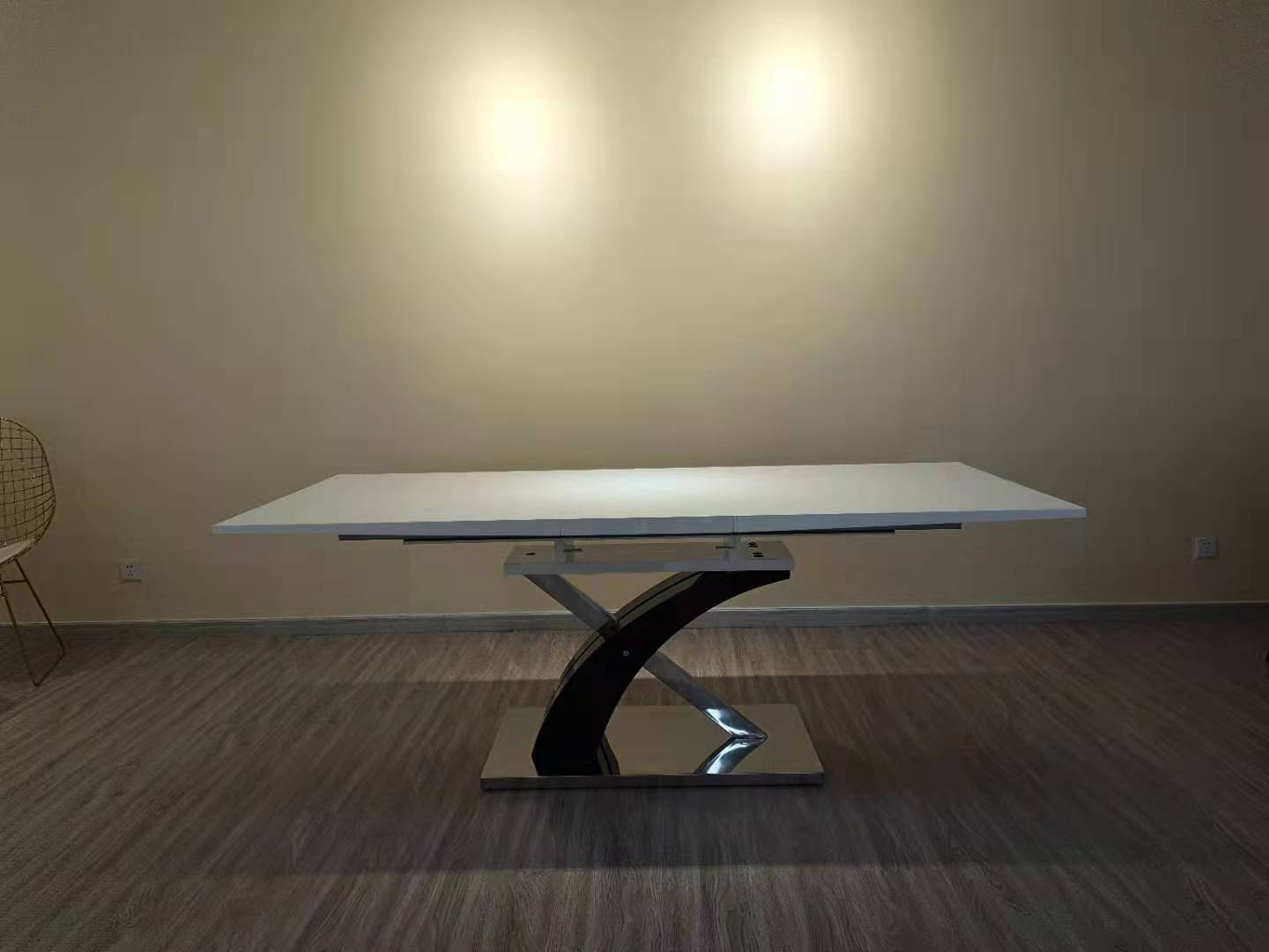 2720 Black and White Dining Table