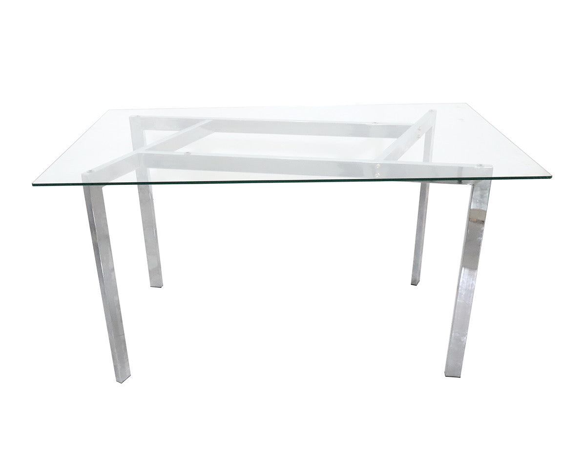 T157 Dining Table